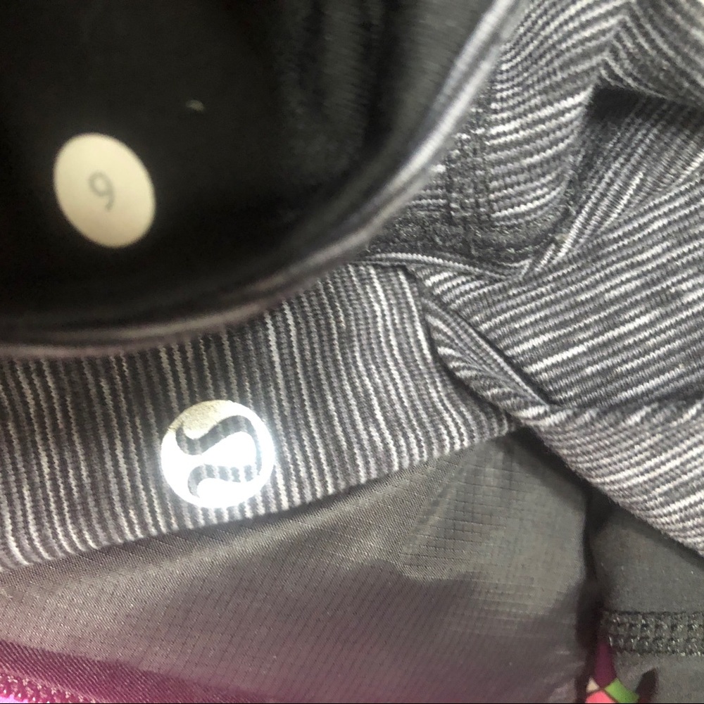 2 Lululemon+ bag - Picture 3 of 13